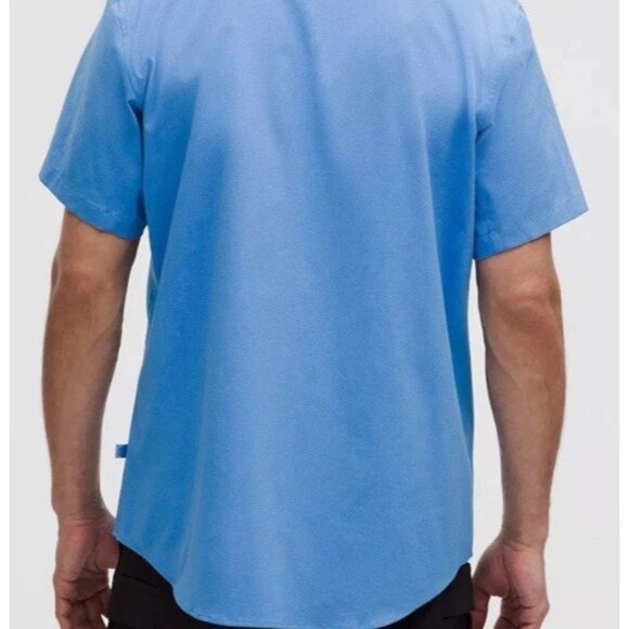 lululemon Airing Easy Short-Sleeve Light Blue Shirt mens sz XLButton Shirt - Picture 6 of 16